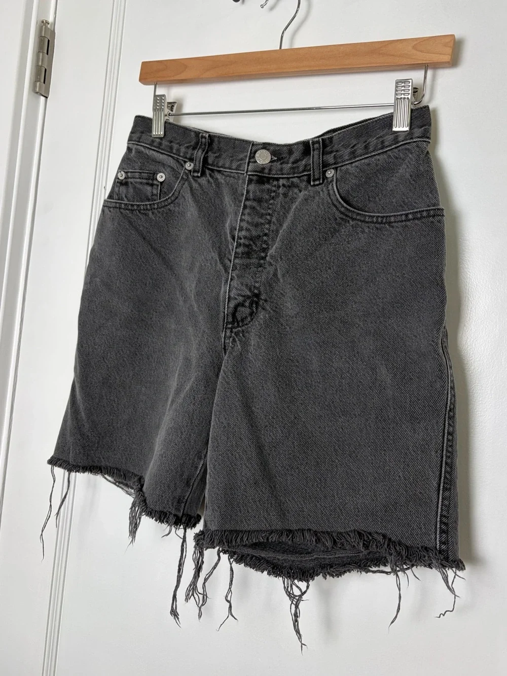 Vintage Guess 90s Long Denim shorts